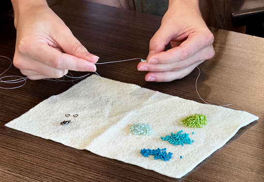 Medical student shares passion for Native American tradition through beading workshops