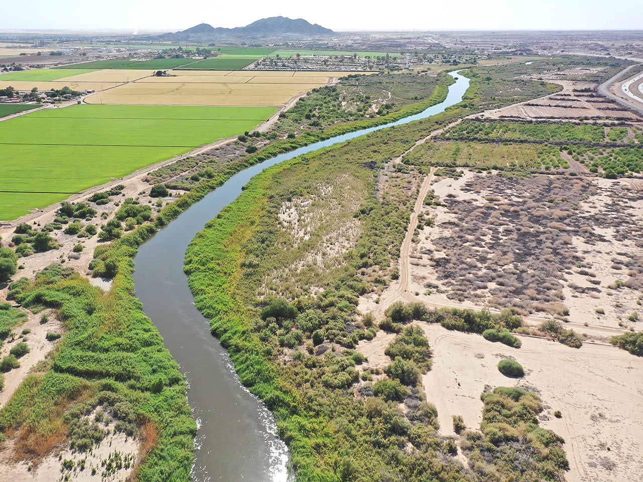 Model to illustrate scenarios for Colorado River water use